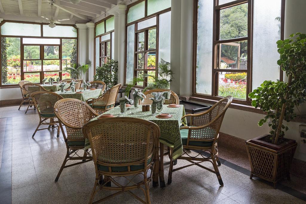 The Green Hotel Mysore Exteriör bild