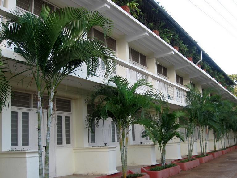 The Green Hotel Mysore Exteriör bild