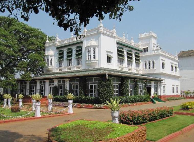 The Green Hotel Mysore Exteriör bild